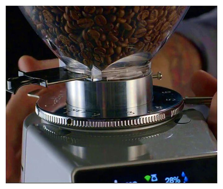 Кофемолка Fiorenzato F64 Evo красная