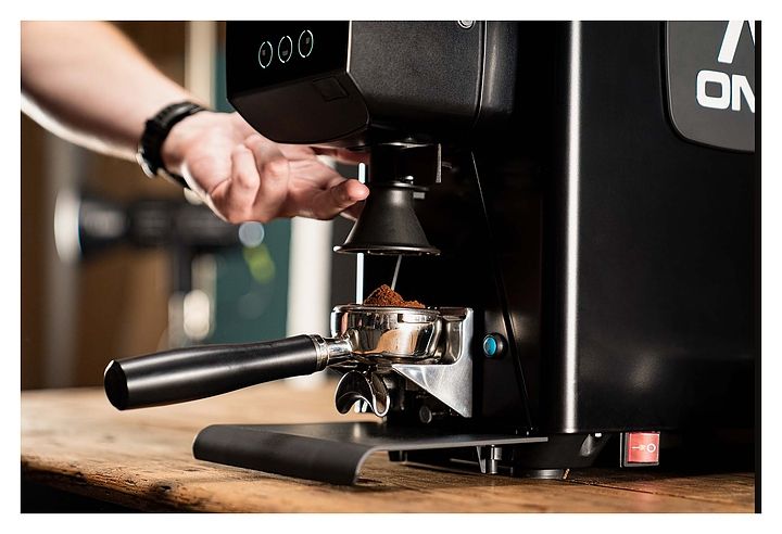 Кофемолка Sanremo X One черная