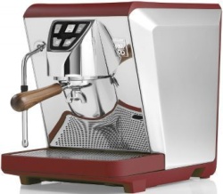Кофемашина Nuova Simonelli Oscar Mood красная