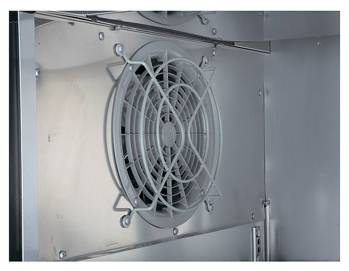 Стол холодильно-морозильный Turbo Air KURF18-3-700